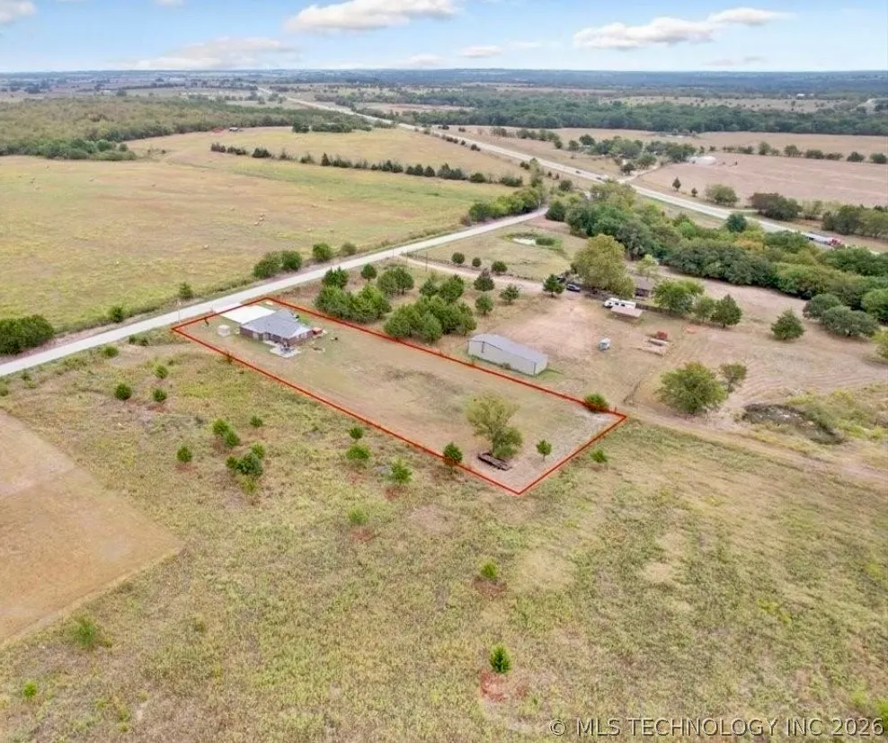 9892 Buckaloo Bend Road Kingston, OK 73439
