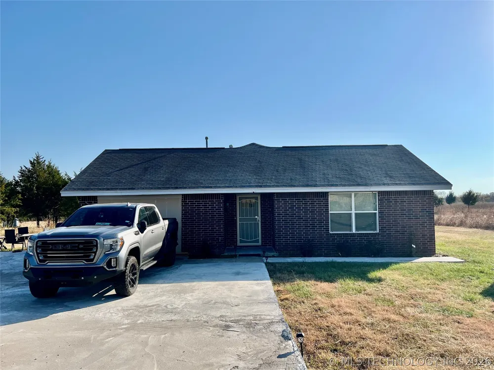 9892 Buckaloo Bend Road Kingston, OK 73439