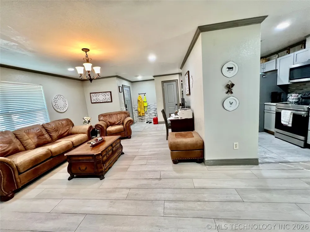 9892 Buckaloo Bend Road Kingston, OK 73439
