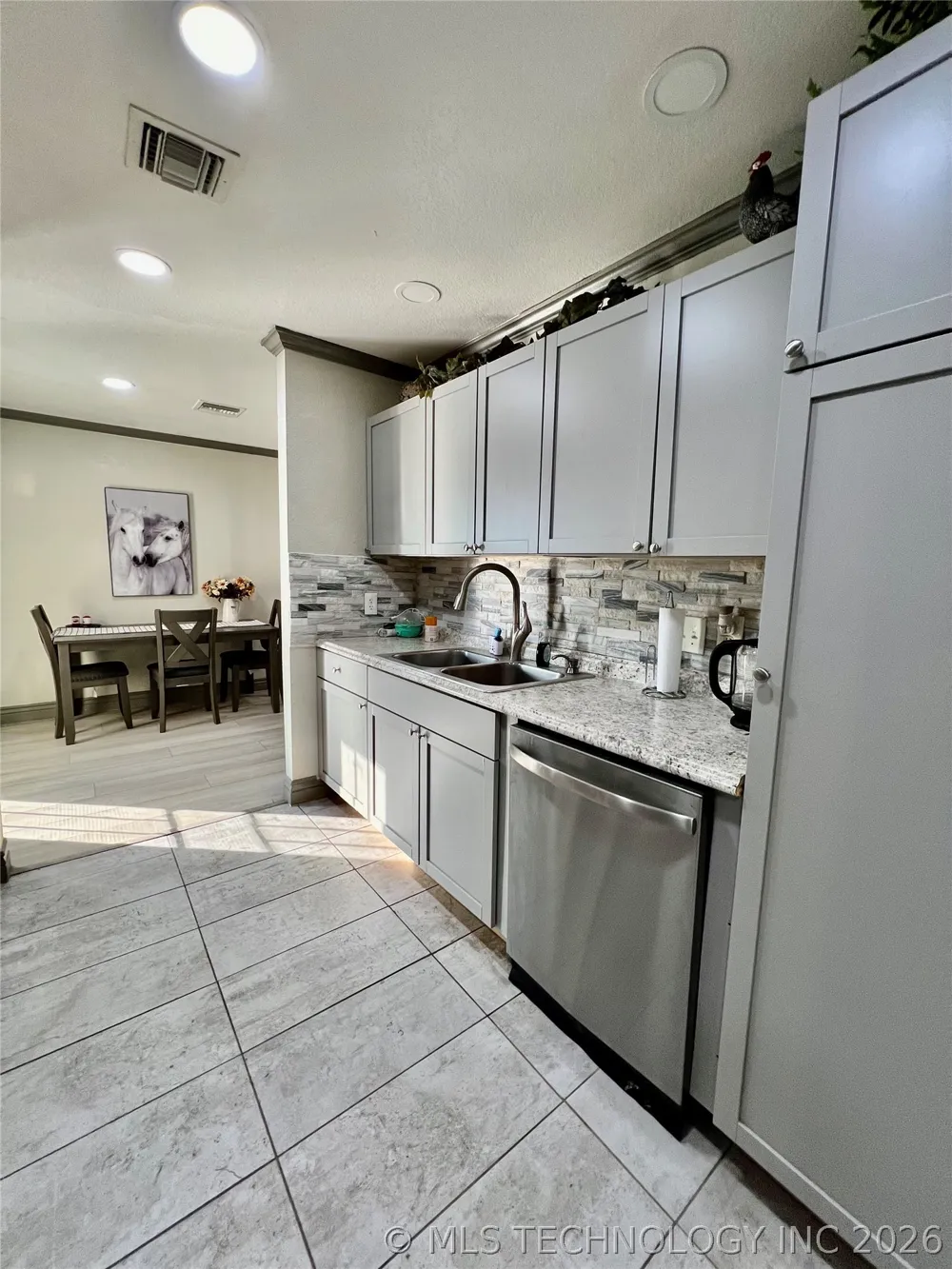 9892 Buckaloo Bend Road Kingston, OK 73439