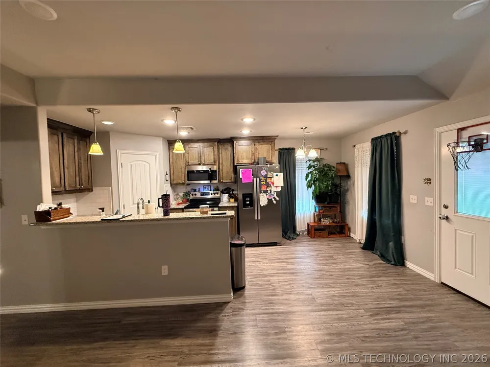 114 Lake Meadow Loop Drive Durant, OK 74701