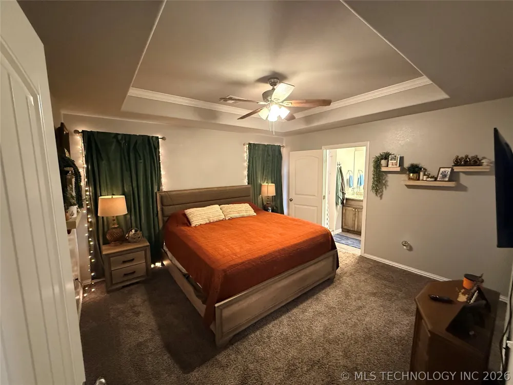 114 Lake Meadow Loop Drive Durant, OK 74701