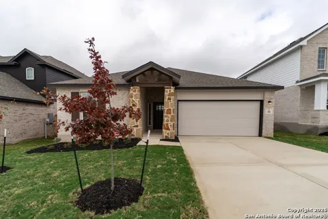 182 Ednie Ln