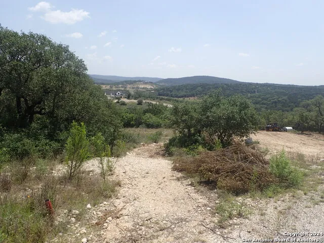 30 Canyon Rim Helotes, TX 78023