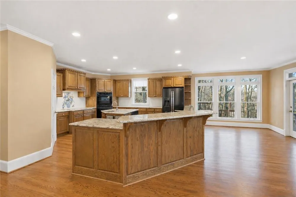 352 Sanderlin Mtn Drive Big Canoe, GA 30143