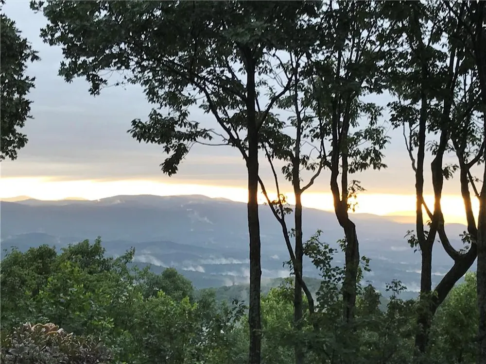 352 Sanderlin Mtn Drive Big Canoe, GA 30143