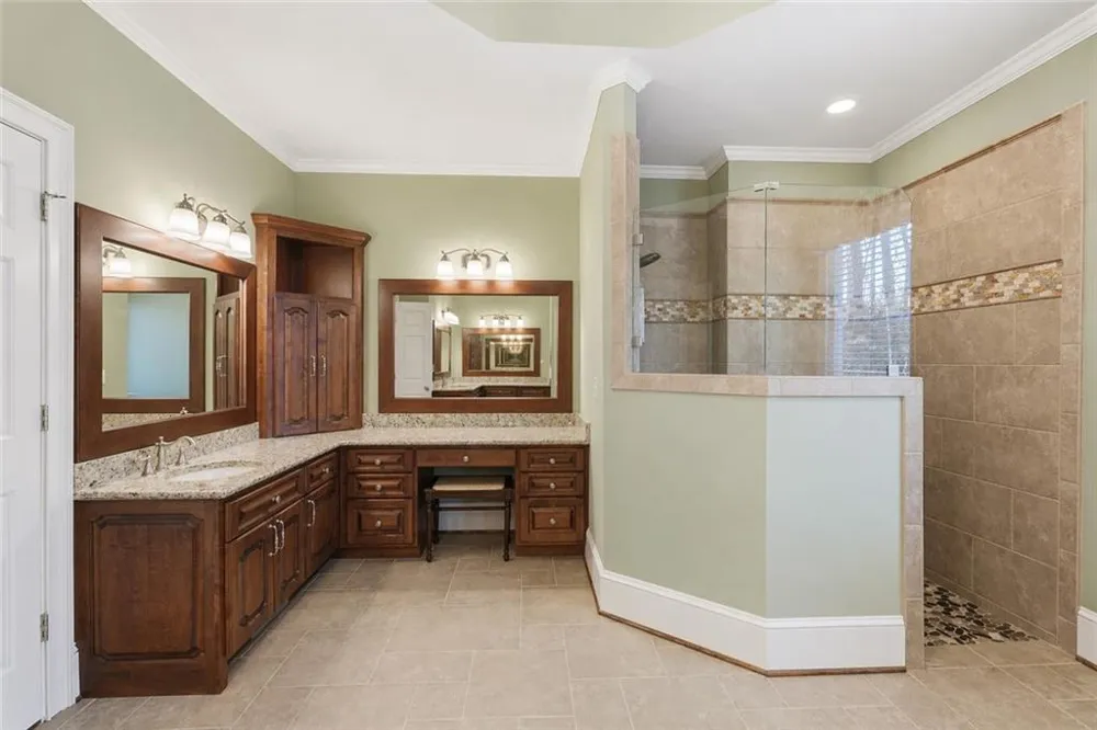 352 Sanderlin Mtn Drive Big Canoe, GA 30143