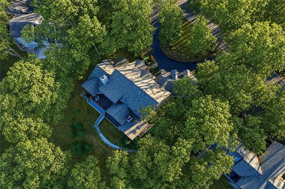 352 Sanderlin Mtn Drive Big Canoe, GA 30143