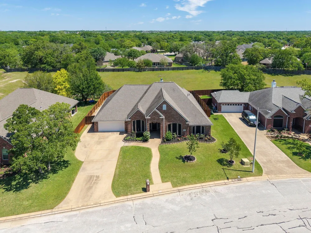 3710 Williams Trace Drive Bryan, TX 77808