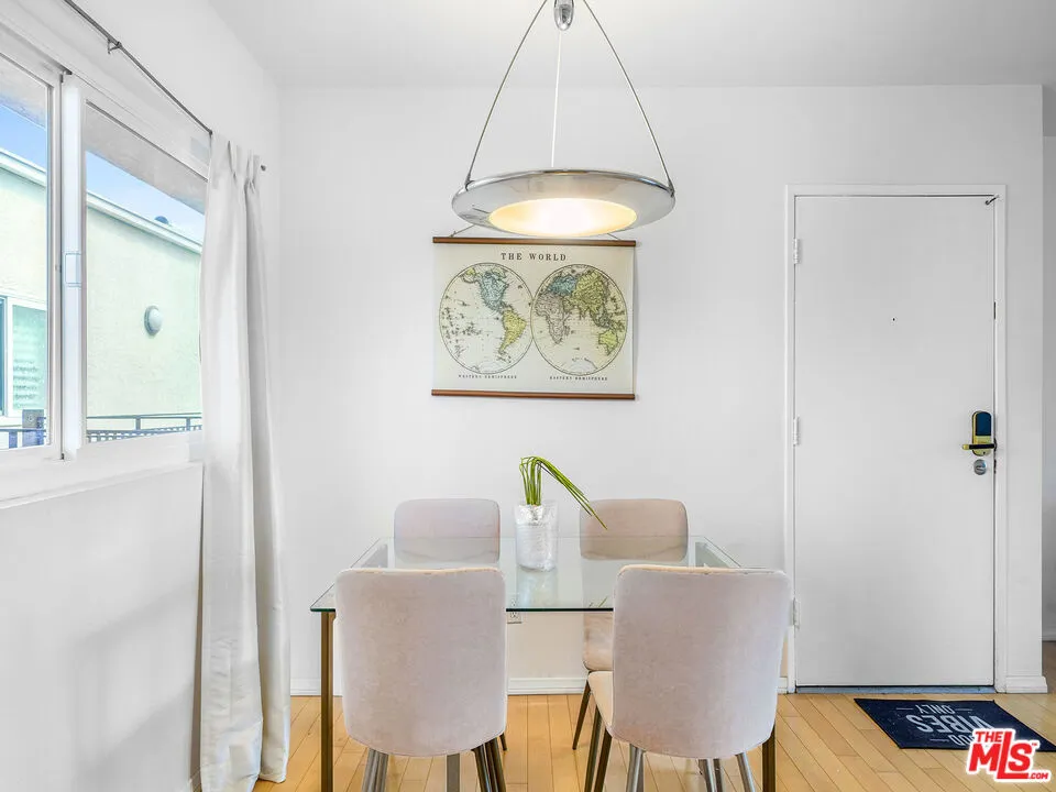 9005 Cynthia Street #413 West Hollywood, CA 90069