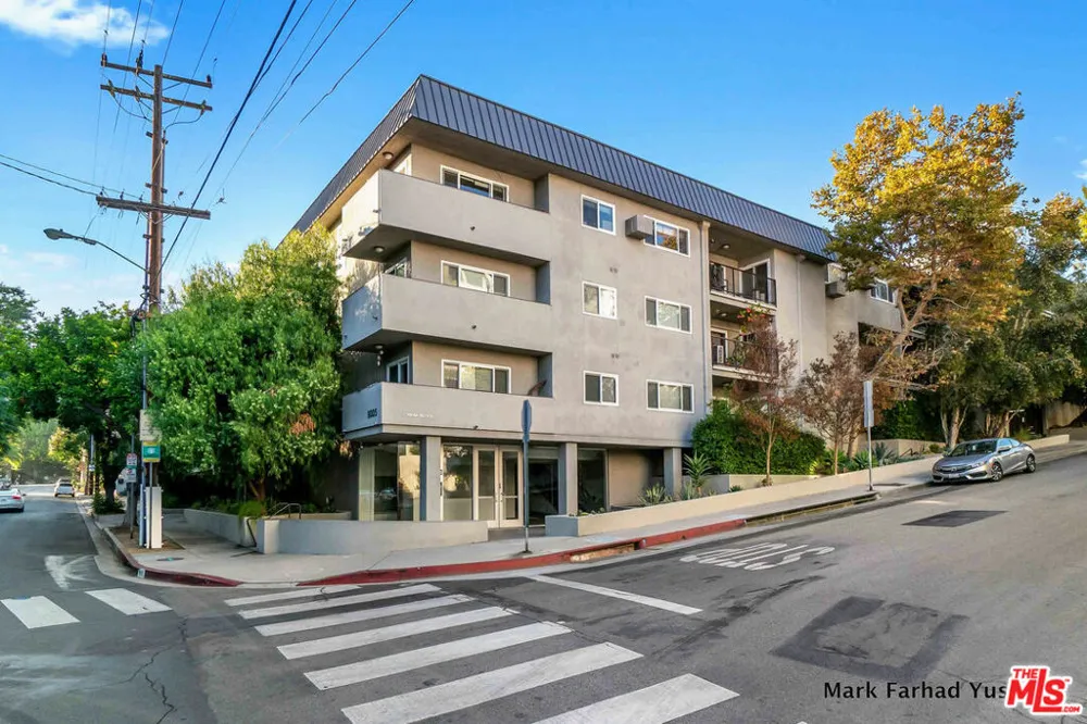 9005 Cynthia Street #413 West Hollywood, CA 90069