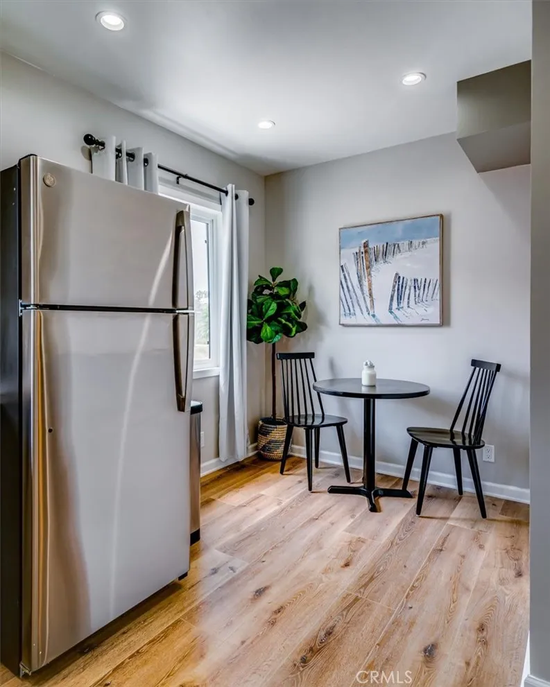 323 Culver Boulevard Playa del Rey, CA 90293