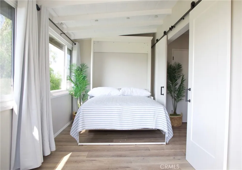 323 Culver Boulevard Playa del Rey, CA 90293