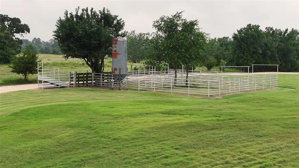 3283 Fm 2562 Road Anderson, TX 77830