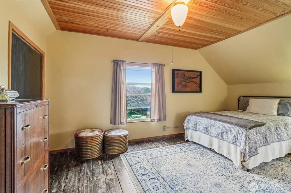 612 W Cherry Street Centralia, WA 98531