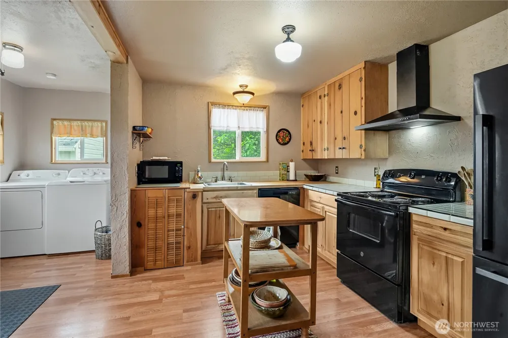 612 W Cherry Street Centralia, WA 98531