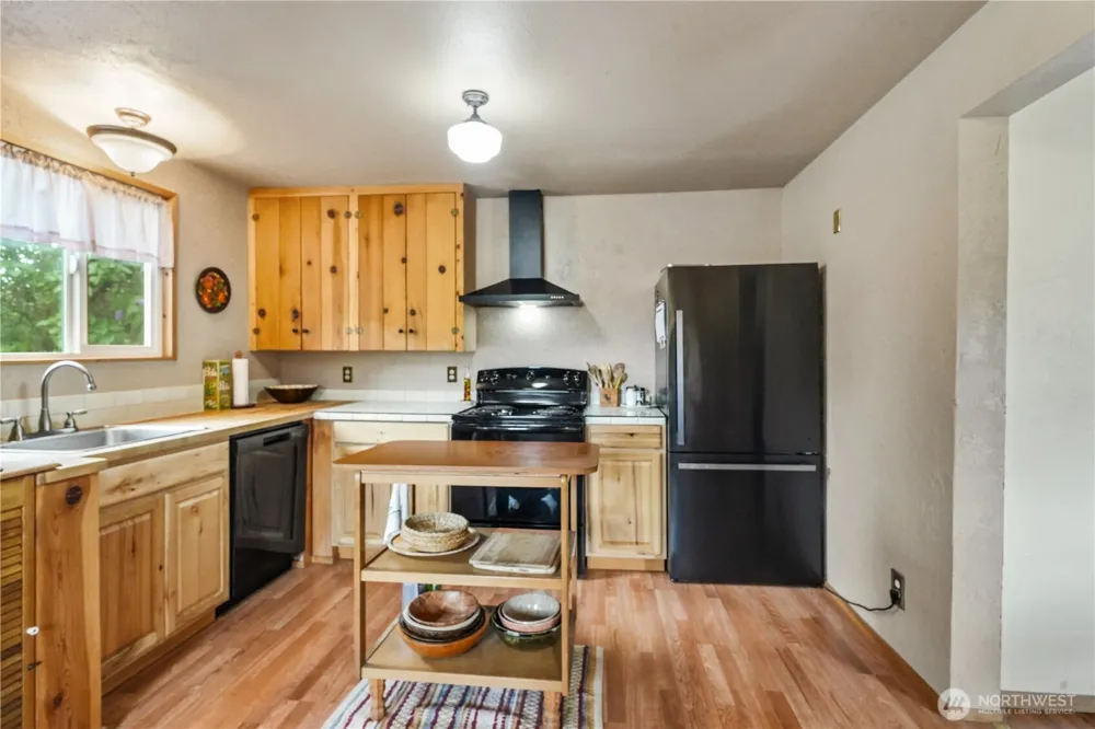 612 W Cherry Street Centralia, WA 98531