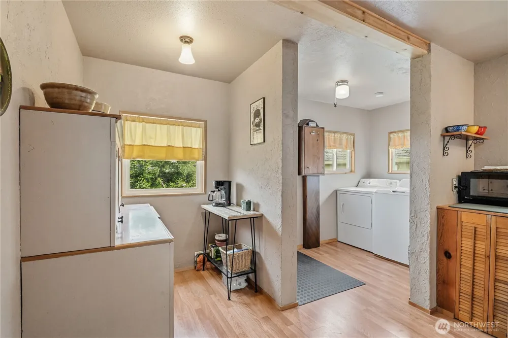 612 W Cherry Street Centralia, WA 98531