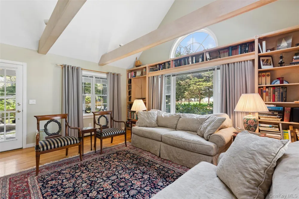 425 Briarwood Lane Cutchogue, NY 11935