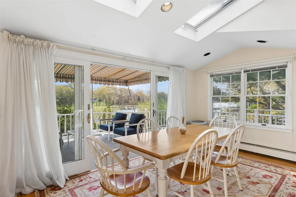 425 Briarwood Lane Cutchogue, NY 11935