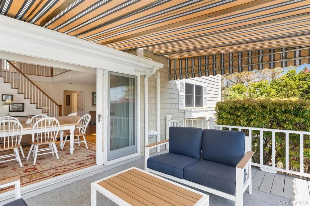425 Briarwood Lane Cutchogue, NY 11935