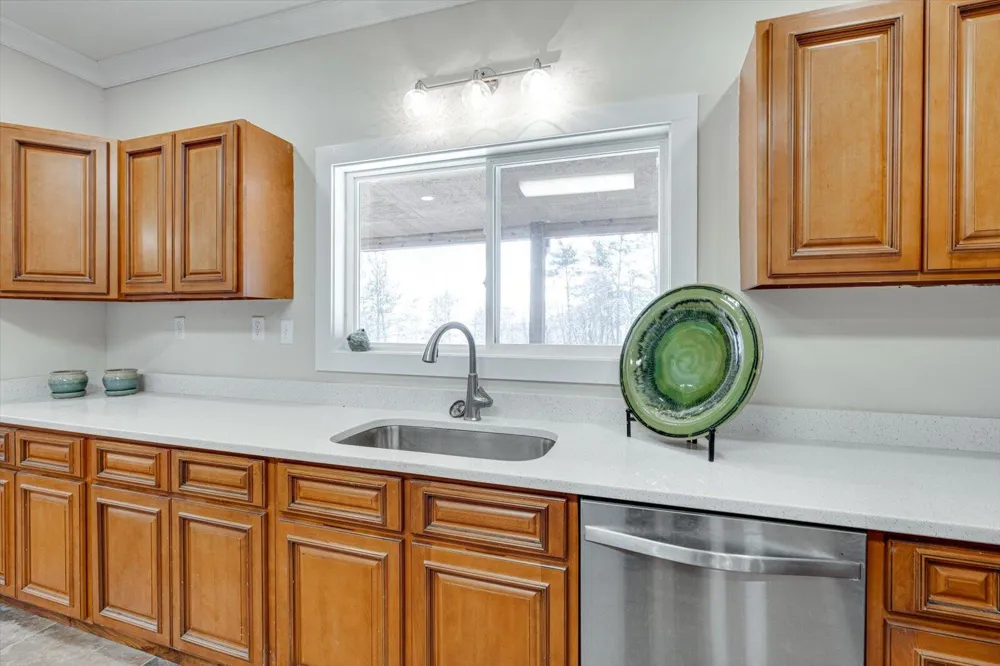 2000 Fredonia Dunlap, TN 37327