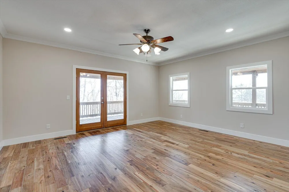 2000 Fredonia Dunlap, TN 37327