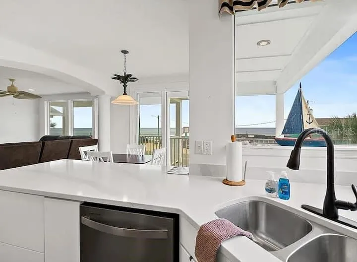 2841 S CENTRAL AVENUE Flagler Beach, FL 32136