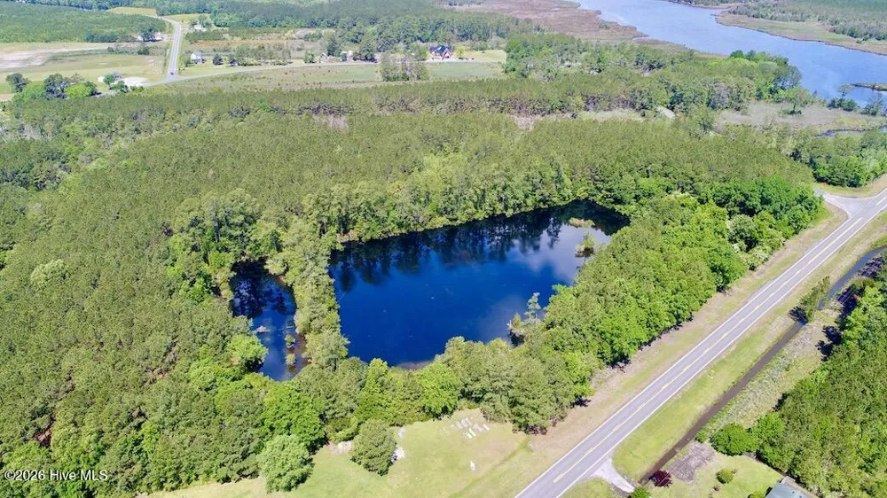 3926 Old Us Highway 264 Scranton, NC 27875