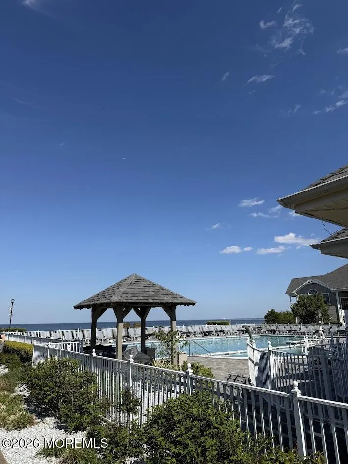 68 S Shore Drive #21 South Amboy, NJ 08879