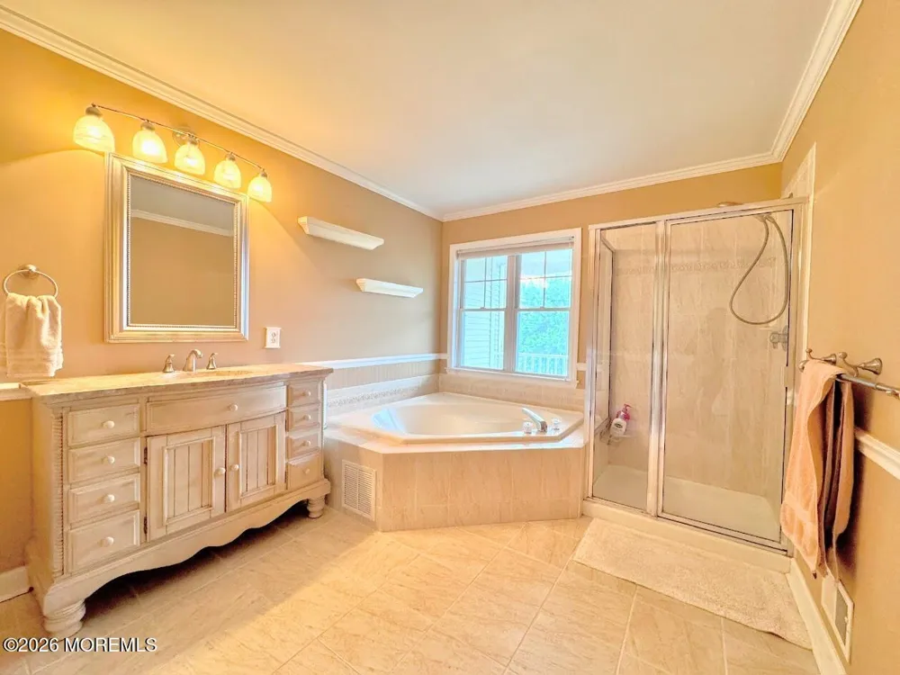 68 S Shore Drive #21 South Amboy, NJ 08879