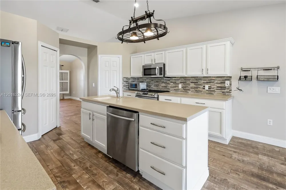 4738 Ashley Lake Cir Vero Beach, FL 32967