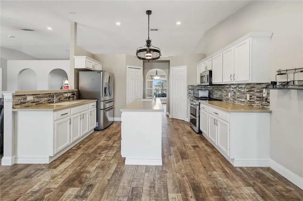 4738 Ashley Lake Cir Vero Beach, FL 32967