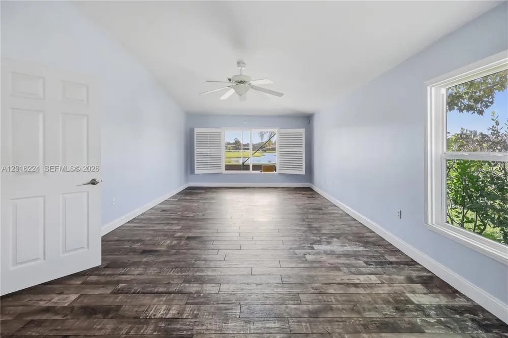 4738 Ashley Lake Cir Vero Beach, FL 32967