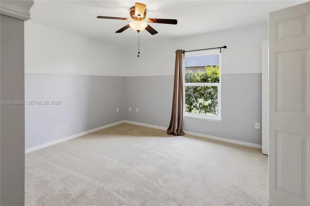 4738 Ashley Lake Cir Vero Beach, FL 32967