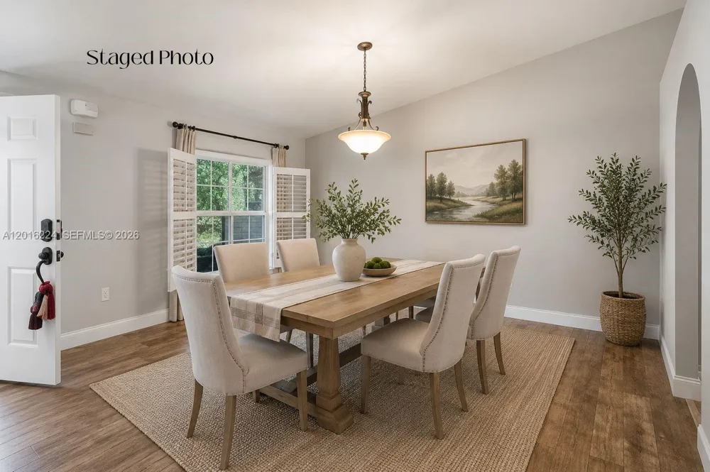 4738 Ashley Lake Cir Vero Beach, FL 32967