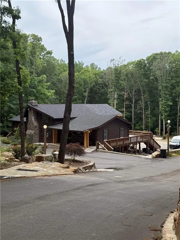 2426 E Maddox Road Buford, GA 30519