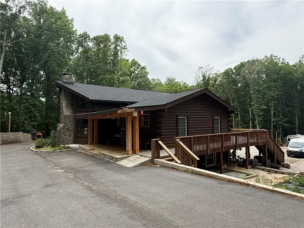 2426 E Maddox Road Buford, GA 30519