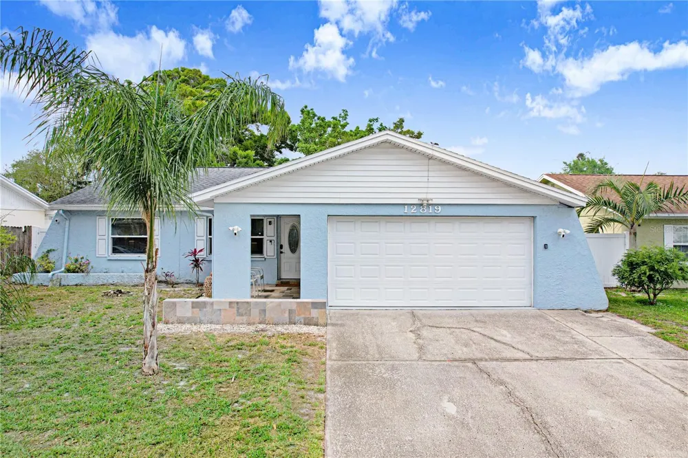 12819 129TH TERRACE Largo, FL 33774