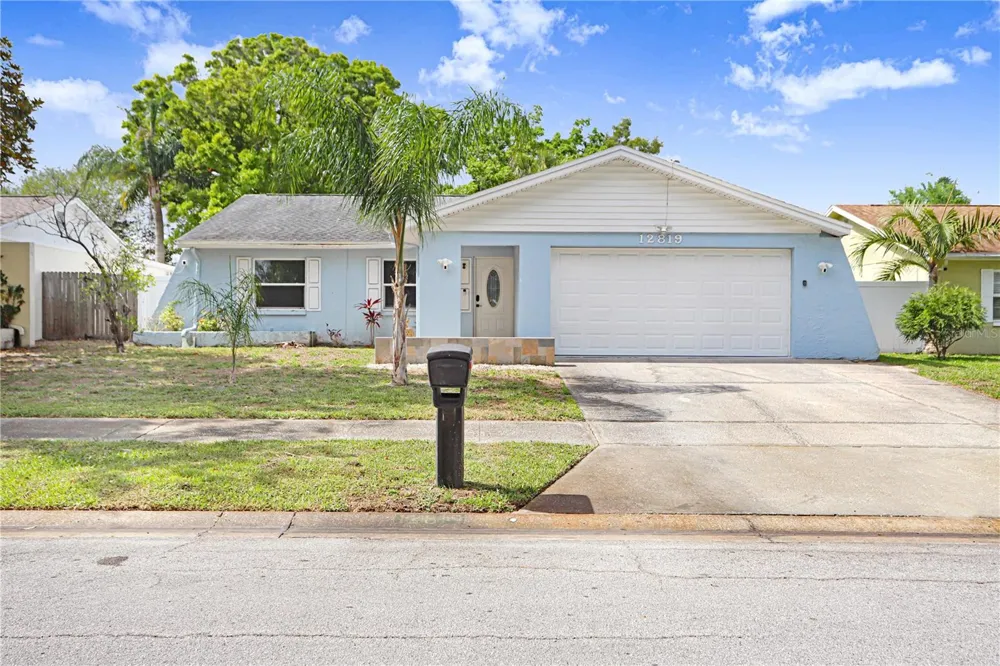12819 129TH TERRACE Largo, FL 33774