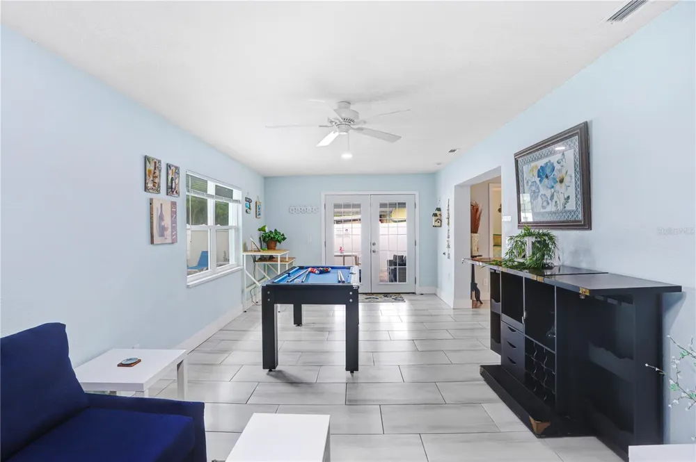 12819 129TH TERRACE Largo, FL 33774