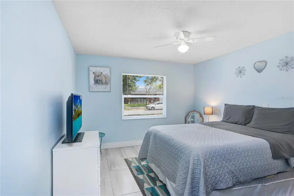 12819 129TH TERRACE Largo, FL 33774