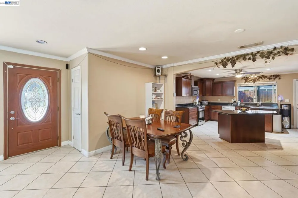 10378 S Priest French Camp, CA 95231