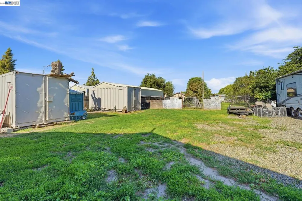 10378 S Priest French Camp, CA 95231