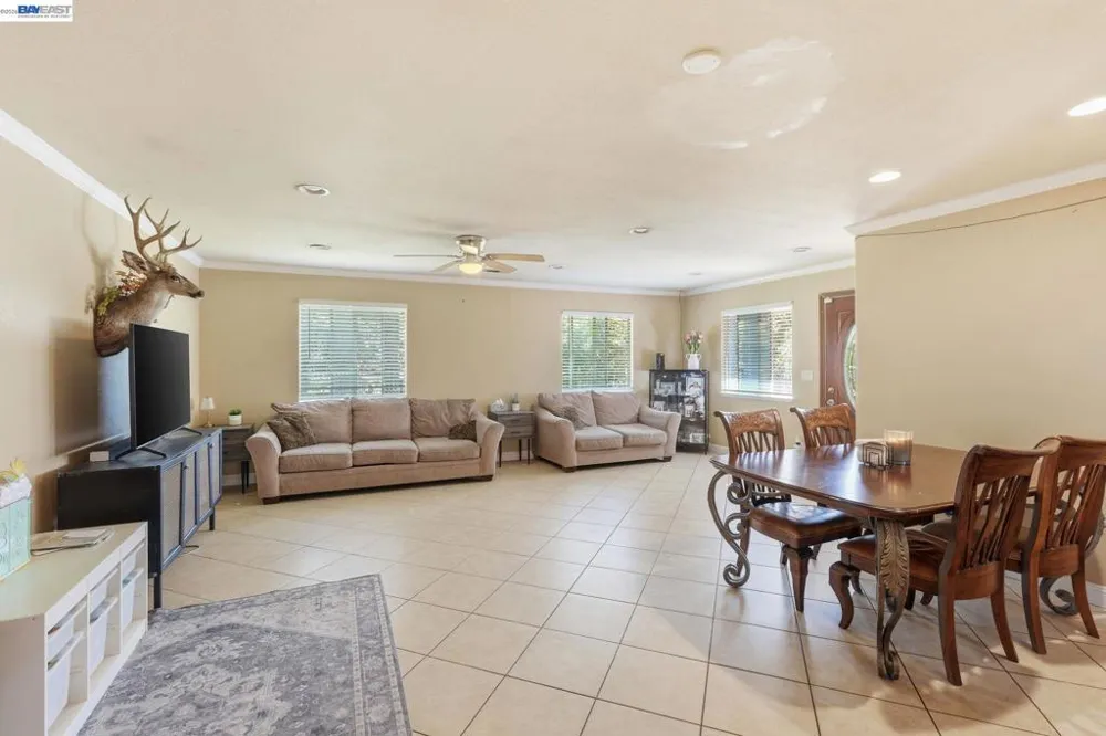 10378 S Priest French Camp, CA 95231