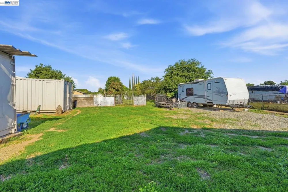 10378 S Priest French Camp, CA 95231