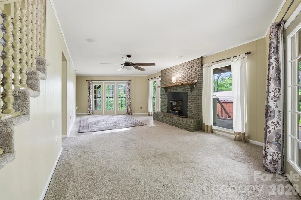 3190 Holly Road Connelly Springs, NC 28612