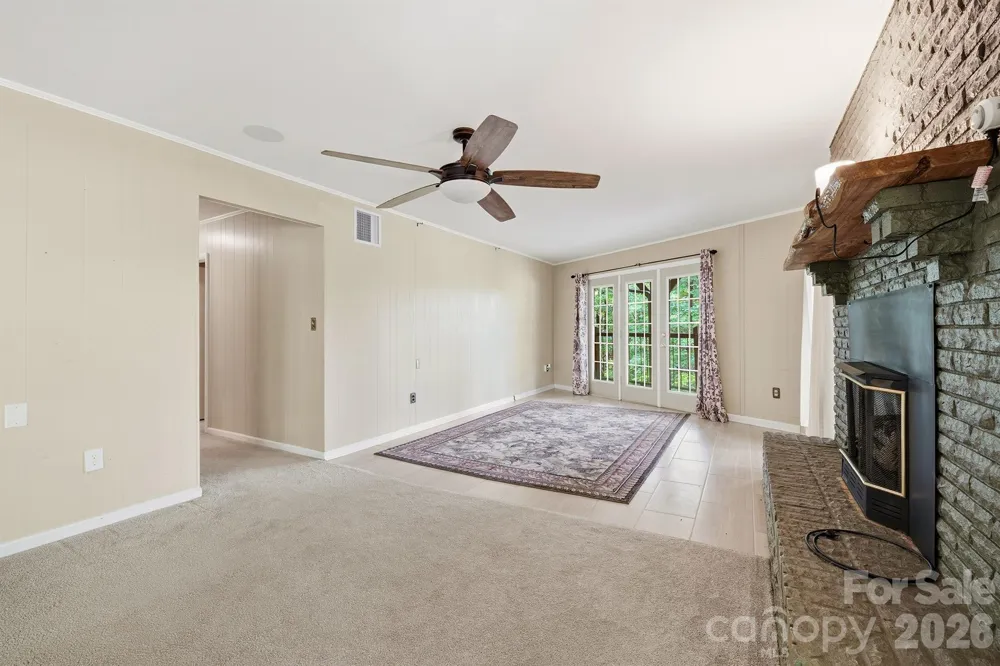 3190 Holly Road Connelly Springs, NC 28612