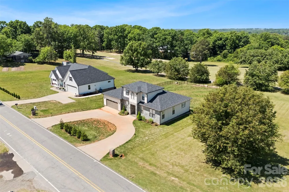 1129 Stony Point Road Kings Mountain, NC 28086