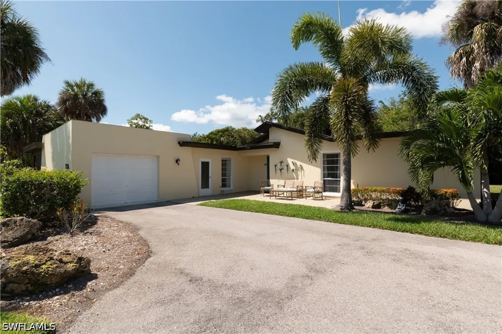 Estero Bay Lane #F6 Naples, FL 34112